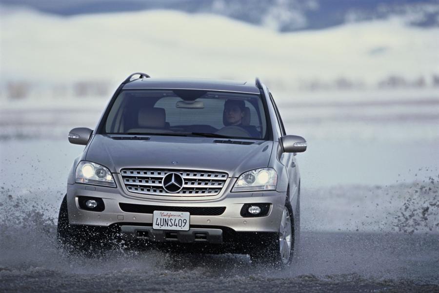  Mercedes-Benz ML-Class 2006 года  (фото 140 из 400)